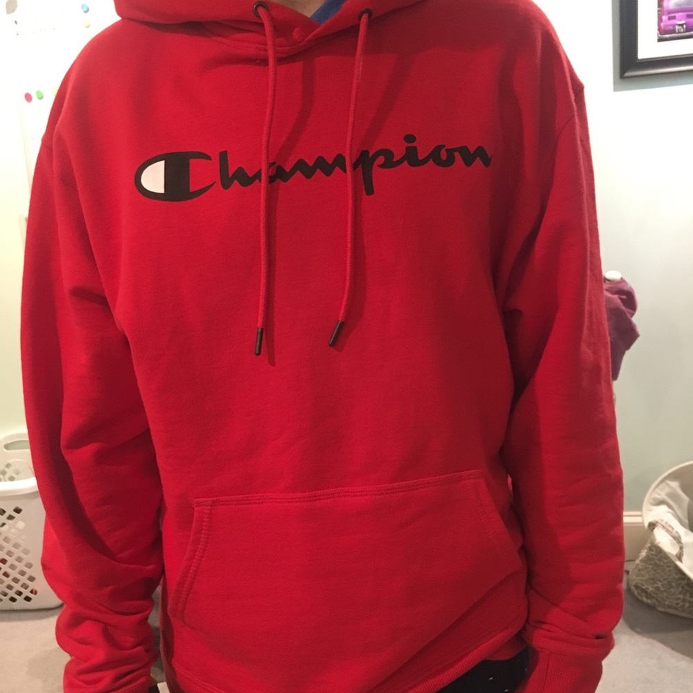Champion Men’s sweatshirt